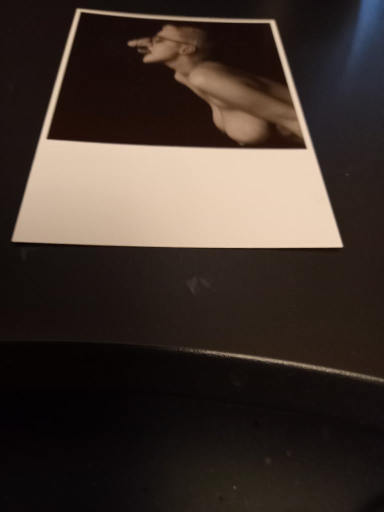 Kunstkaart  Erwin Olaf . ongelopen  Desiree, Verzamelen, Verzenden, Ongelopen, Sterren en Beroemdheden