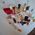 Miniaturen parfum flesjes, Ophalen of Verzenden, Miniatuur