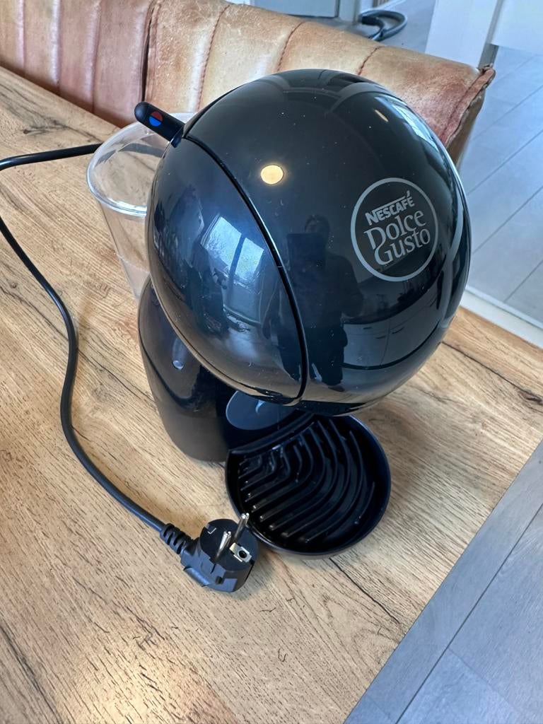 Nieuwe Nescafé Dolce Gusto Koffiemachine, Witgoed en Apparatuur, Koffiezetapparaten, Koffiepads en cups, ., Ophalen of Verzenden