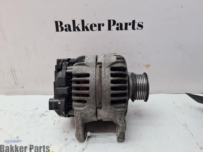 Dynamo van een Volkswagen Caddy, Gebruikt, -, Volkswagen, -