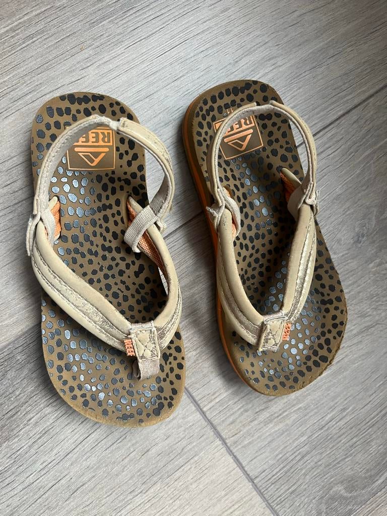 Reef gouden slippers maat 29, Ophalen of Verzenden, Gebruikt, Meisje, Overige typen