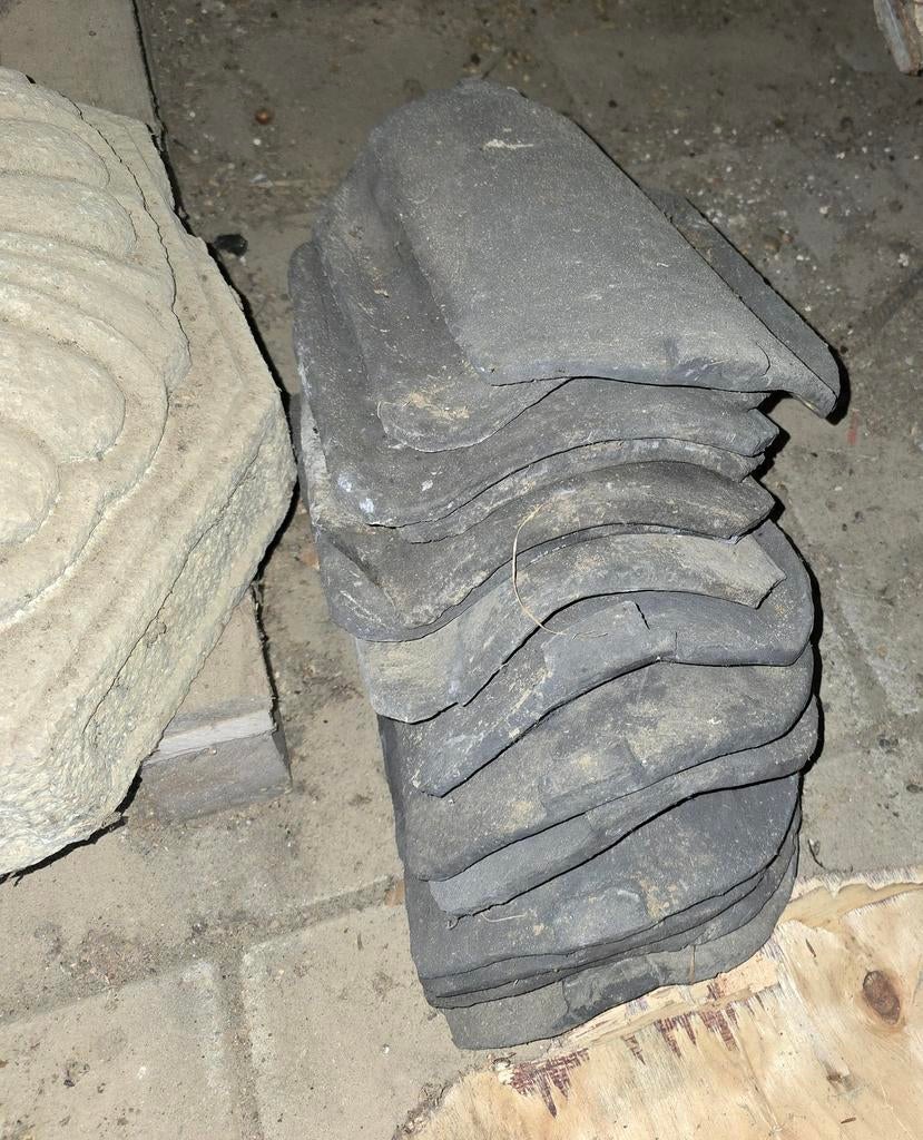 Oud Hollandse handvorm dakpannen - Rood en Zwart, Ophalen, Gebruikt, Minder dan 5 m², Dakpannen