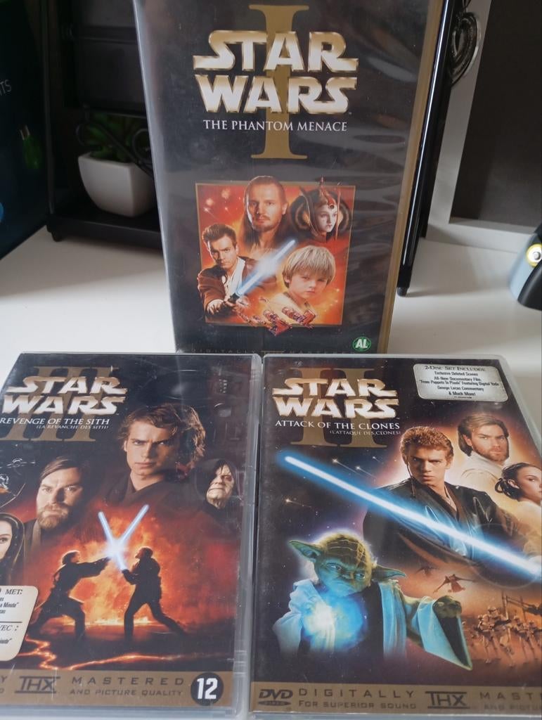 Star Wars 2 DVD's en 1 video band nu alles 15€ zie foto,s, Ophalen of Verzenden, Zo goed als nieuw