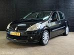 Renault Clio 1.2-16V Collection, Auto's, Renault, 535 kg, Gebruikt, 4 cilinders, Zwart