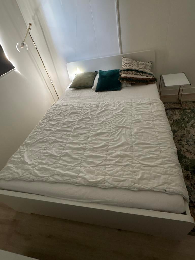 Bed met matras 1.40m - Wit, Huis en Inrichting, Slaapkamer | Bedden, Ophalen, Gebruikt, Wit, 140 cm