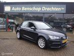 Audi A1 Sportback 1.2 TFSI Attraction Navi Airco Velgen Apk, Auto's, Voorwielaandrijving, Euro 5, Zwart, 4 cilinders