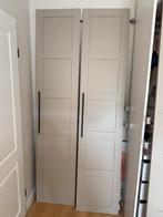 2x IKEA BERGSBO deuren grijsbeige 50x229 cm met handgrepen, Huis en Inrichting, Kasten | Kledingkasten, Ophalen, Overige materialen