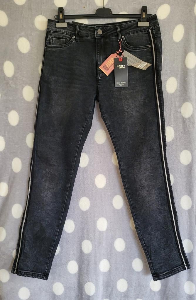 NIEUW! High Waist stretch Jeans  Maat 42, Kleding | Dames, Spijkerbroeken en Jeans, Blauw, Nieuw, Ophalen of Verzenden, W33 - W36 (confectie 42/44)