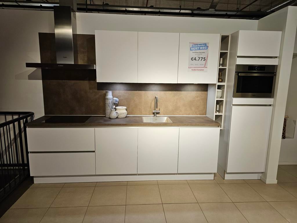 Te Koop: Luxe Steinhaus Showroomkeuken Stuntprijs!, Ophalen, Wit, Nieuw, Enkelwandige keuken