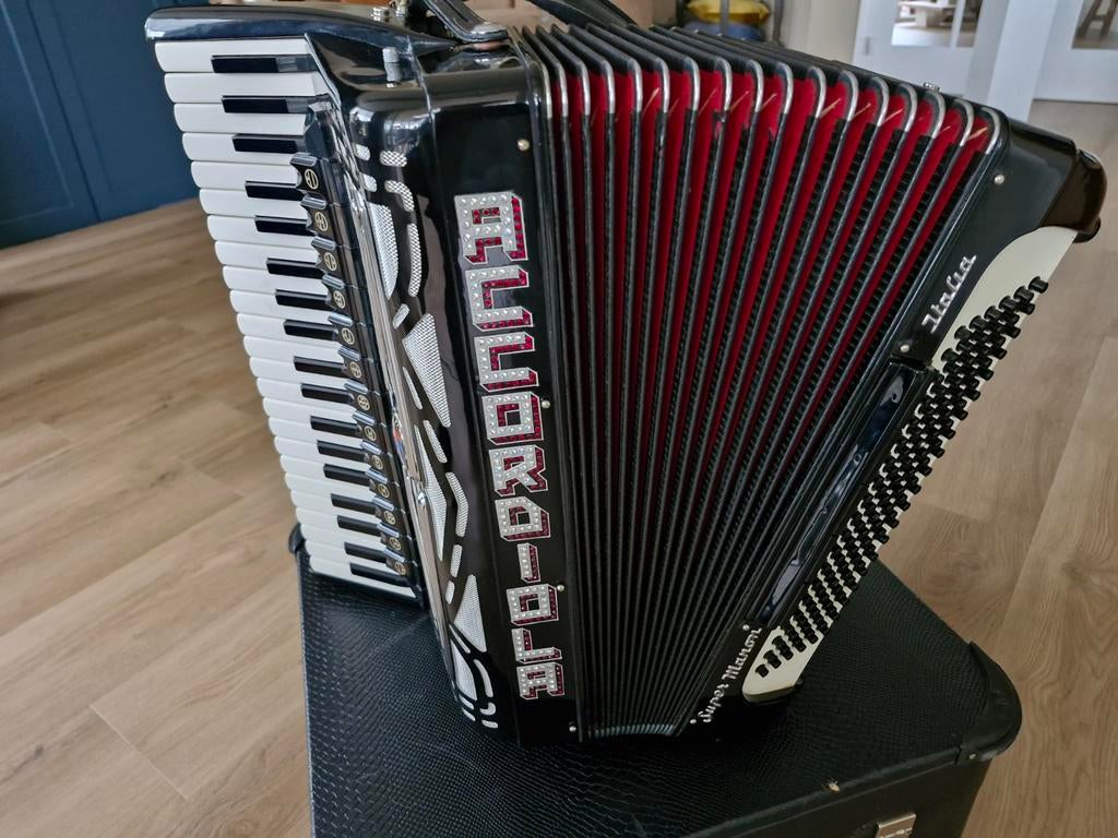 Accordiola Super Manon Italia, Muziek en Instrumenten, Ophalen, Gebruikt, Accordiola, Met koffer