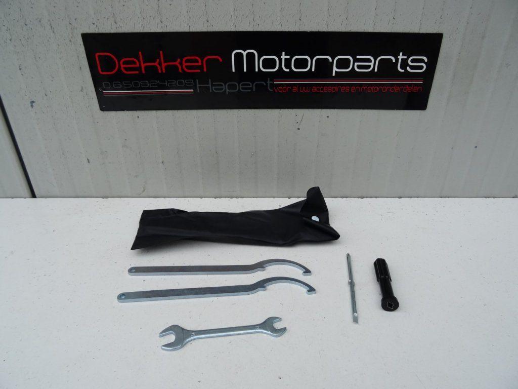 Gereedschap set Yamaha YZF R1 2015-2016-2017-2018-2019 RN32, -, -, Nieuw, Ophalen of Verzenden