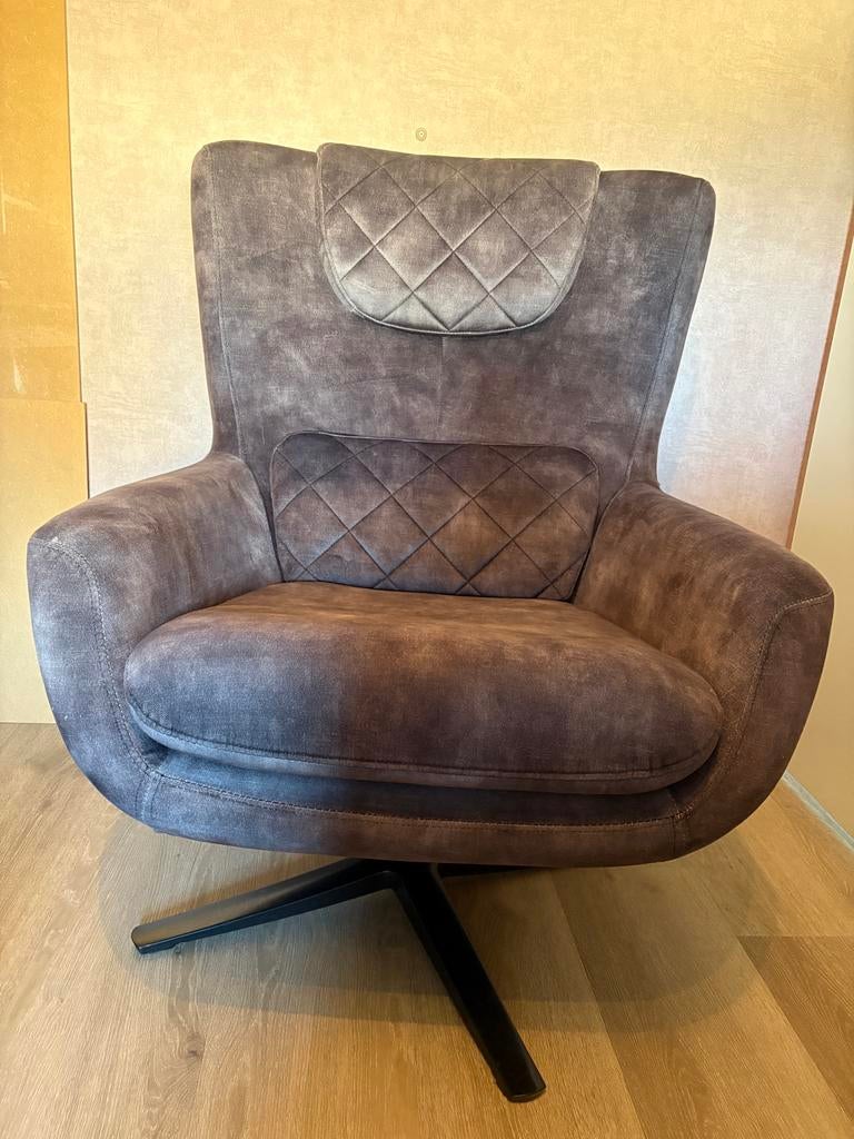 Comfortabele draaibare fauteuil - Zo goed als nieuw, Huis en Inrichting, Fauteuils, Ophalen, Minder dan 75 cm, Zo goed als nieuw