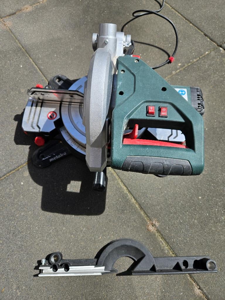 Metabo KS218M Afkortzaag, Ophalen, Gebruikt, Afkortzaag, 30 tot 70 mm