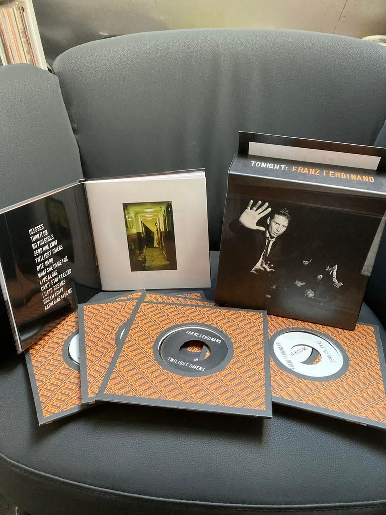 Franz Ferdinand - Tonight: Franz Ferdinand Boxset CD/DVD, Ophalen of Verzenden, Zo goed als nieuw, Poprock