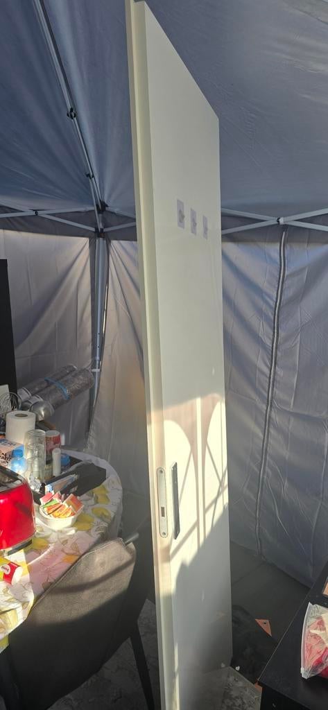 Gang kast deur - z.s.m. ophalen, Ophalen