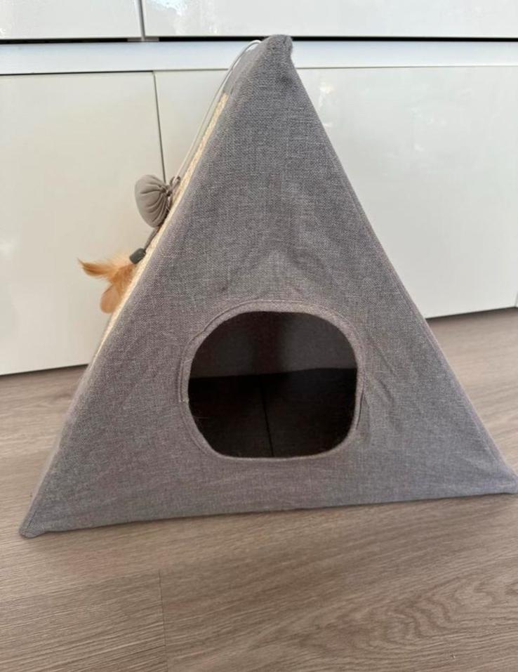 Katten tent met krabgedeelte + speeltje, Ophalen, Nieuw