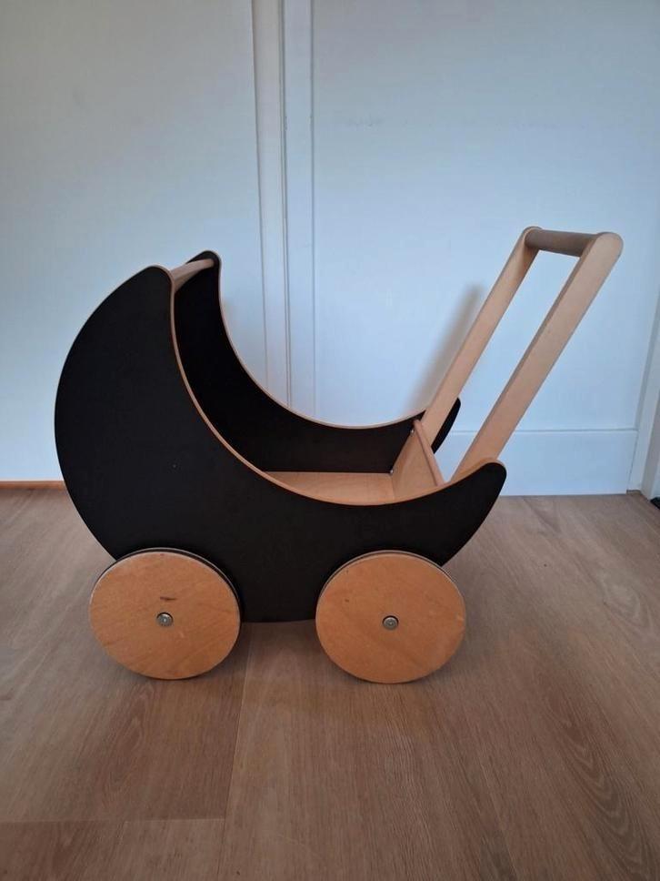 Houten poppenwagen - rijdt prima!, Kinderen en Baby's, Speelgoed | Overig, Zo goed als nieuw, Meisje, Ophalen of Verzenden