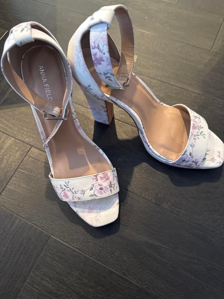 Anna Field Sandalen met bloemenprint, Ophalen of Verzenden, Nieuw, Wit, Sandalen of Muiltjes