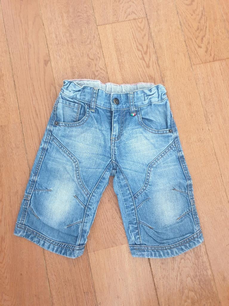 Zgan Vingino 104 / 4 denim short skater jongen, Kinderen en Baby's, Kinderkleding | Maat 104, Broek, Ophalen of Verzenden, Zo goed als nieuw