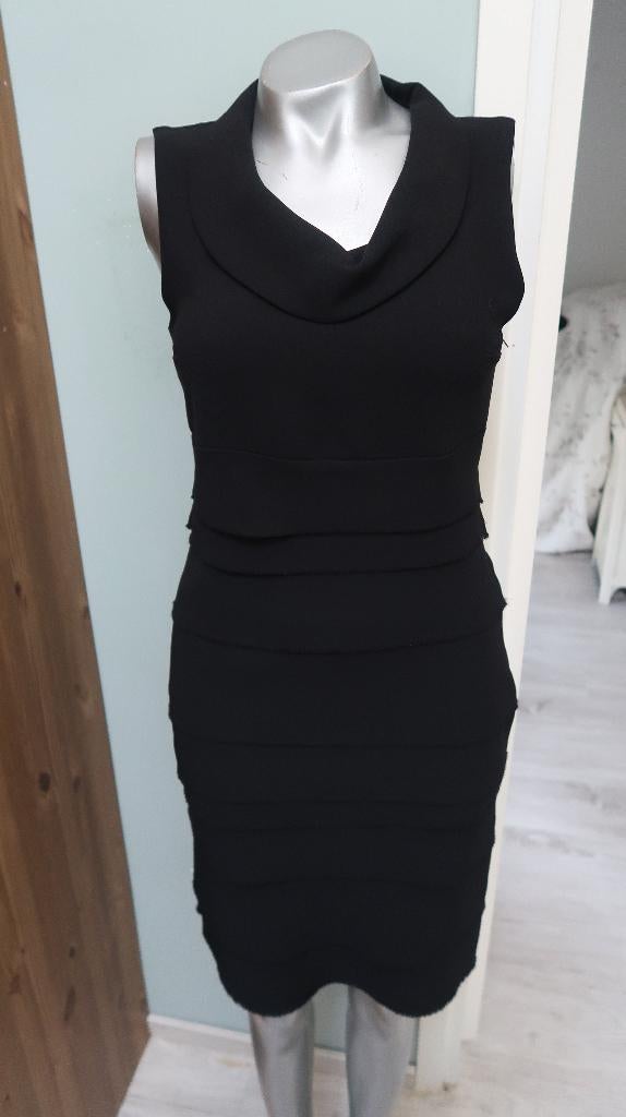 Rinascimento chique zwarte jurk S, Kleding | Dames, Zwart, Rinascimento, Ophalen of Verzenden, Zo goed als nieuw