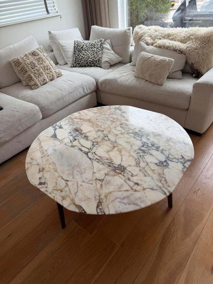 Papadatos arabescato violet marmer salontafel, Huis en Inrichting, Tafels | Salontafels, Zo goed als nieuw, Minder dan 50 cm, 50 tot 100 cm