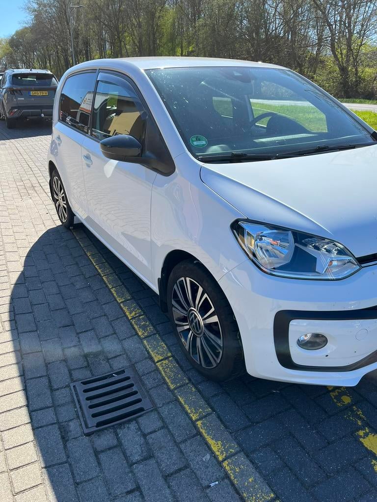 Volkswagen up! 1.0 camera/stoelverwarming, Auto's, Voorwielaandrijving, Stof, USB, Wit