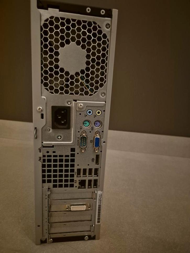 HP Compaq dc7900 zonder HDD, Computers en Software, Desktop Pc's, Gebruikt, Onbekend, HDD, SSD, 4 GB, Ophalen of Verzenden