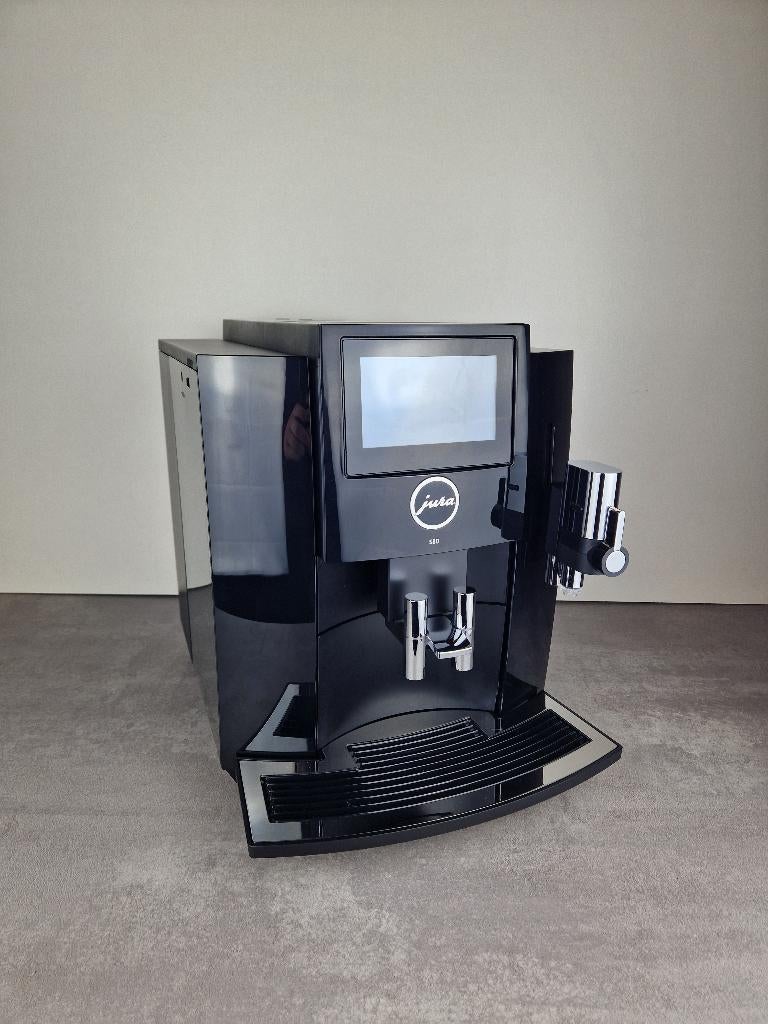 Jura S8 Piano Black (EA) demo, Espresso apparaat, 10 kopjes of meer, Refurbished, Ophalen of Verzenden