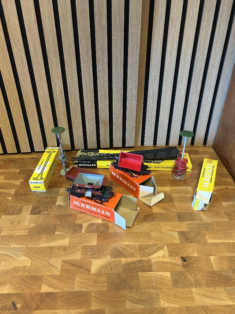 Diverse Marklin wagons, lantaarn hulpmiddel, Wisselstroom, Gebruikt, Rails, Ophalen of Verzenden