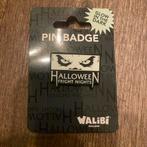 Walibi - Halloween Fright Nights - Glow in the Dark Pin, Verzenden, Zo goed als nieuw, Button of Speldje