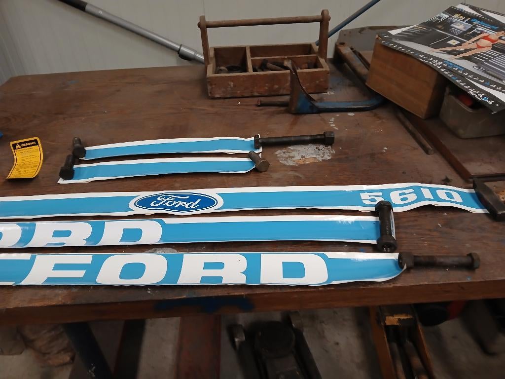 Ford en Fordson Diverse Onderdelen, Ophalen