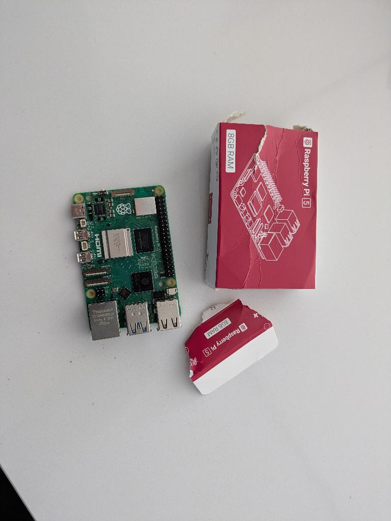 Raspberry Pi5 8GB, Ophalen of Verzenden, Nieuw