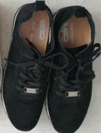 Zwarte suede sneakers hush puppies maat 38, Ophalen of Verzenden, Zo goed als nieuw, Zwart, Sneakers of Gympen