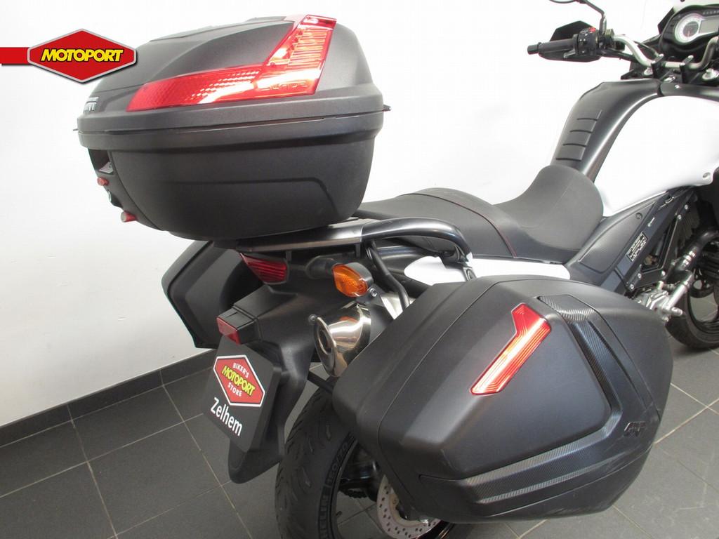Suzuki V-STROM 650 ABS (bj 2015), Bedrijf, Info-verkoop@nimag.nl, Meer dan 35 kW, Toermotor