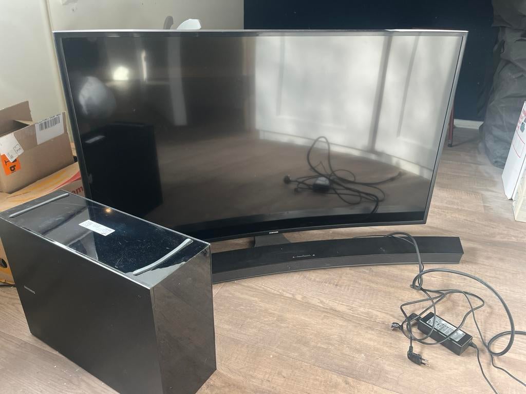 Samsung tv met soundbar en wireless subwoofer, Audio, Tv en Foto, Home Cinema-sets, Overige merken, Soundbar, 70 watt of meer