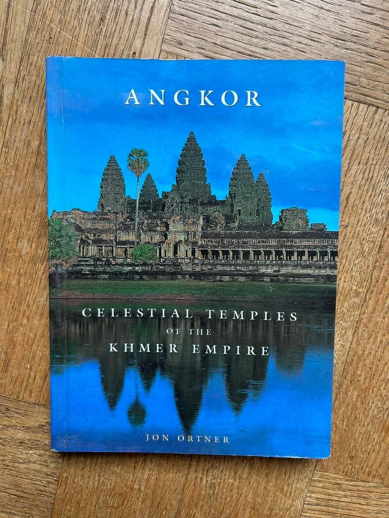 ANGKOR - Celestial Temples of the Khmer Empire  Jon Ortner, Boeken, Ophalen of Verzenden, Zo goed als nieuw