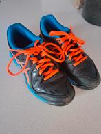 Korfbal schoenen gratis maat 33half, Ophalen