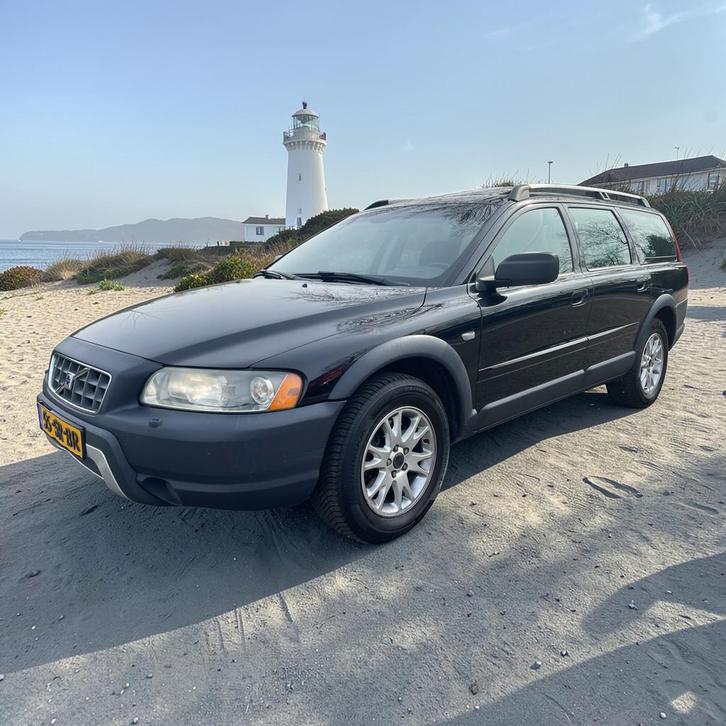 Volvo XC70 2.5 T AWD Geartronic 2006//lpg/gas/g3/, Auto's, Volvo, Bedrijf, XC70, 4x4, ABS, Airbags, Airconditioning, Alarm, Android Auto