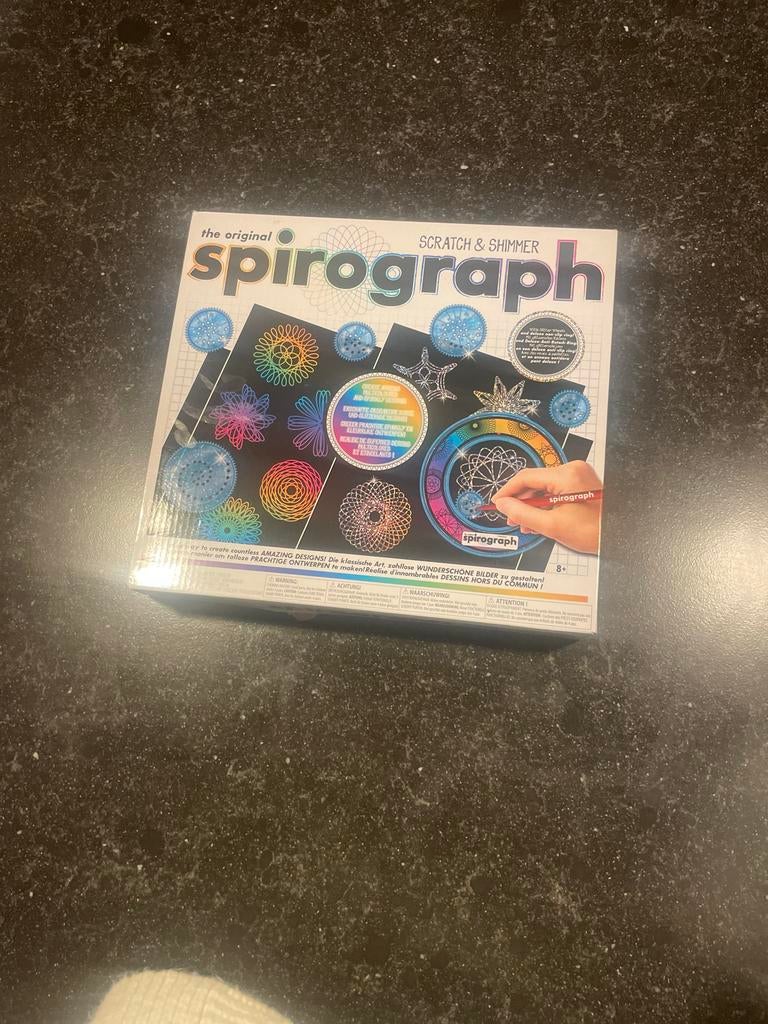 Spirograph Scratch & Shimmer: Kras mooie figuren!, Kinderen en Baby's, Speelgoed | Educatief en Creatief, Ophalen of Verzenden