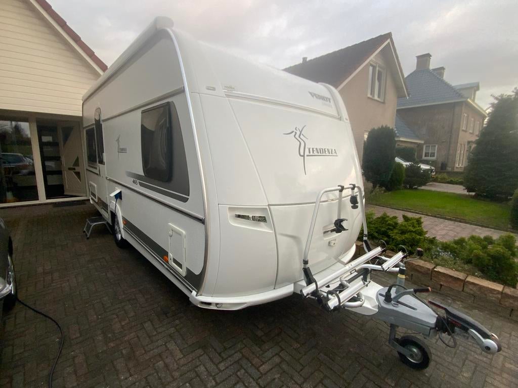 Fendt Tendenza 465 FSB caravan uit 2015, Omvormbare zithoek, Rondzit, Particulier, Fendt