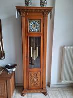 Antieke staande klok met gedetailleerd houtsnijwerk, Antiek en Kunst, Antiek | Klokken, Ophalen