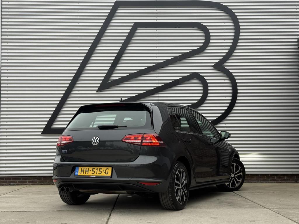 Volkswagen Golf 1.4 TSI GTE 2e Eigenaar|Navi|PDC V+A|Trekhaa, Auto's, Stof, Gebruikt, 4 cilinders, Zwart