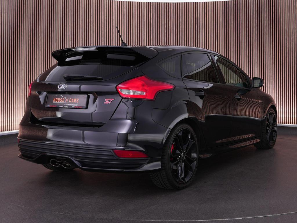 Ford Focus ST-3 2.0 250pk PERFORMANCE PACK |Sony|Apple carpl, Auto's, 15 km/l, Gebruikt, 4 cilinders, 1337 kg