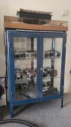 Ikea Fabrikör vitrinekast blauw, Ophalen