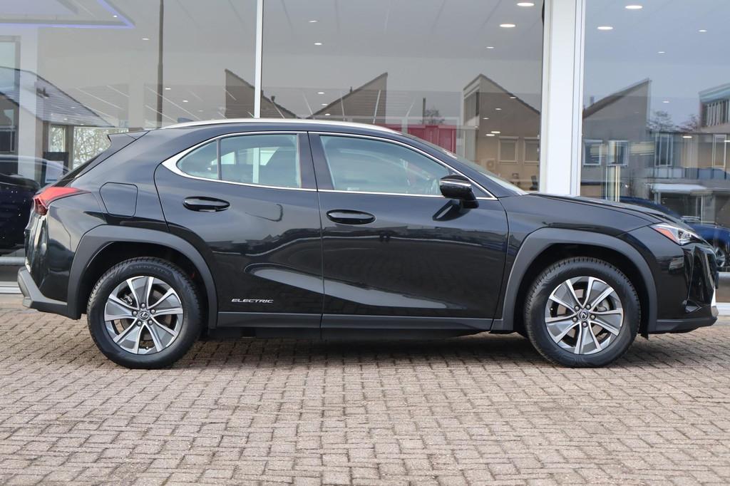 Lexus UX 300e 204pk Business 54 kWh | Camera | Android Auto/, Auto's, Lexus, 12 maanden, Stof, Gebruikt, Zwart