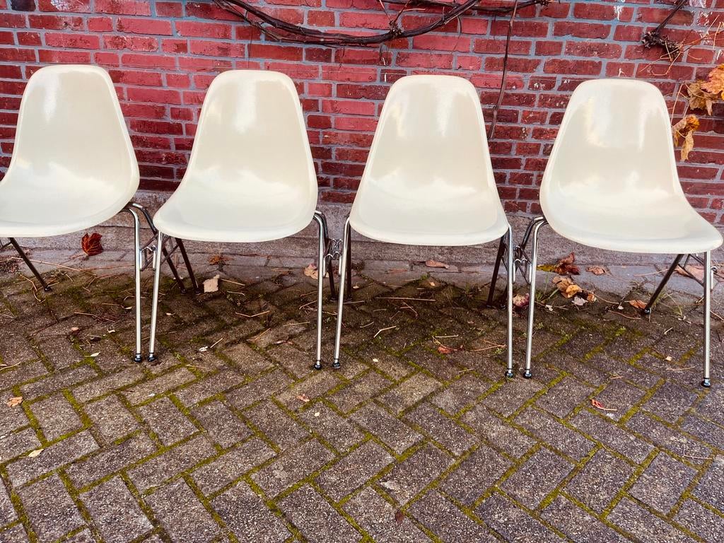 Set Stacking base Herman Miller Eames vintage design uniek, Ophalen of Verzenden, Zo goed als nieuw, Wit