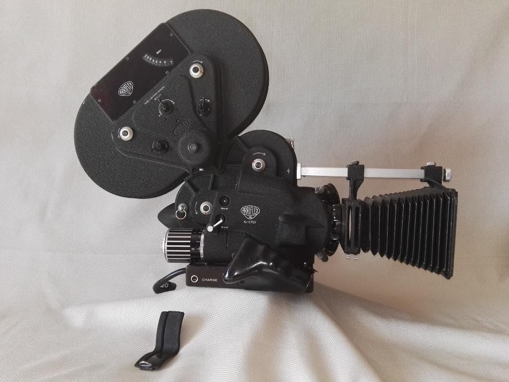 Arriflex ST 16 mm filmcamera met 3 lenzen werkend nieuwstaat, Verzamelen, Fotografica en Filmapparatuur, Ophalen of Verzenden