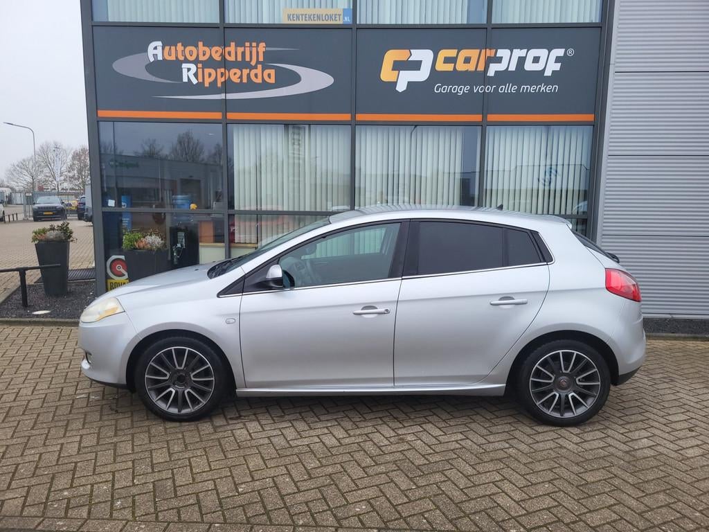 Fiat Bravo 1.4 T-Jet Edizione Sport, Voorwielaandrijving, 15 km/l, Gebruikt, 4 cilinders