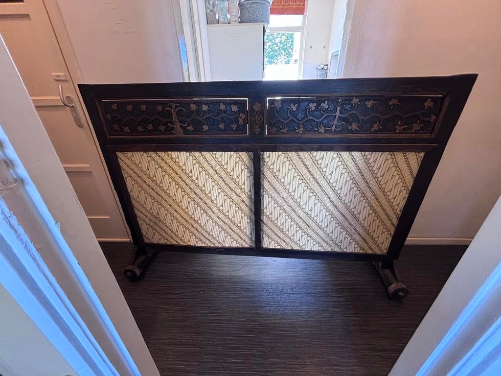 Indonesich- indisch kamerscherm, Ophalen, Gebruikt