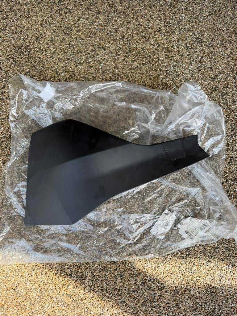 Originele BMW bumperdeel f39 x2 rechts – 7457454 Nieuw, Ophalen, ., Rechts, Bumper trim